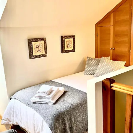 Holiday home Sauces, Adosado A 10 Minutos De Oviedo Y 15 De Gijon Llanera (Asturias)