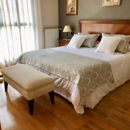Sauces, Adosado A 10 Minutos De Oviedo Y 15 De Gijon Holiday home
