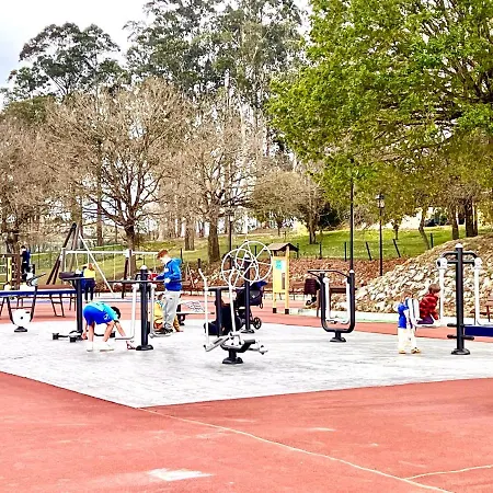 Sauces, Adosado A 10 Minutos De Oviedo Y 15 De Gijon