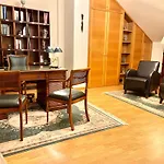 Ferienhaus Sauces, Adosado A 10 Minutos De Oviedo Y 15 De Gijon *